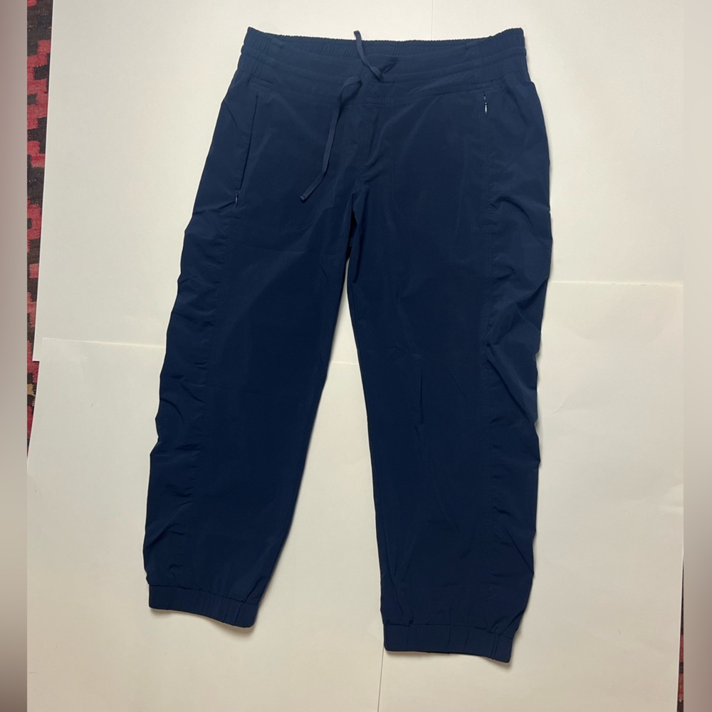 Athleta Navy Blue Capri Joggers Track Pants Sweatpants Women’s 8 - Picture 7 of 7